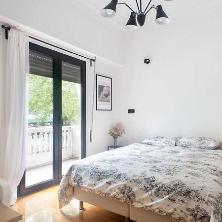 Newly Renovated Studio Downtown Athens! Zewnętrze zdjęcie